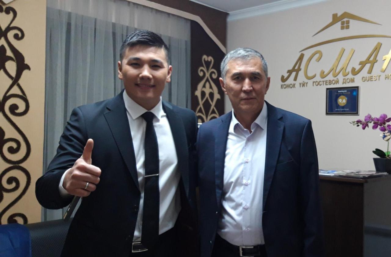 Asman Guest House Osh Exterior foto