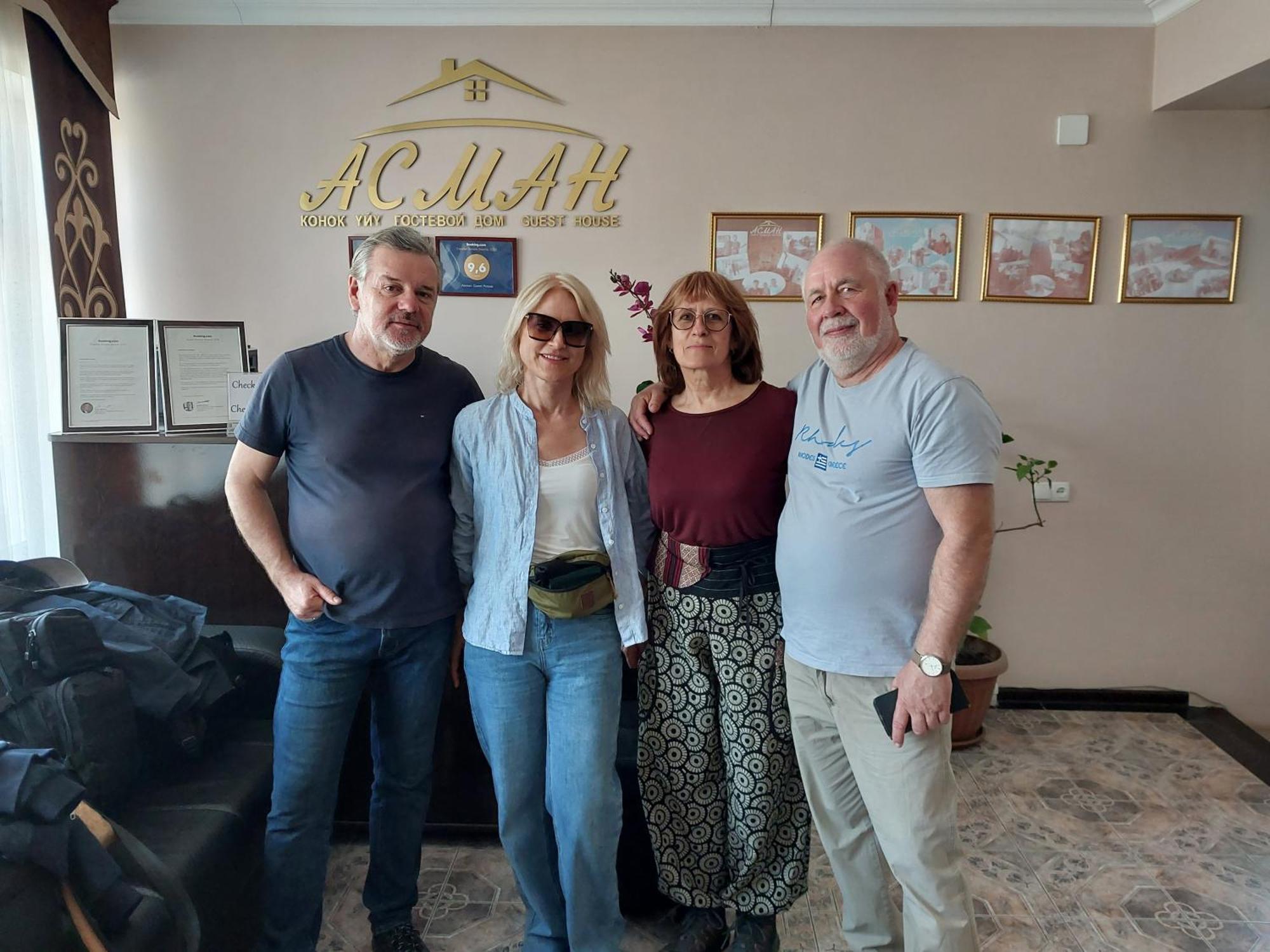 Asman Guest House Osh Exterior foto